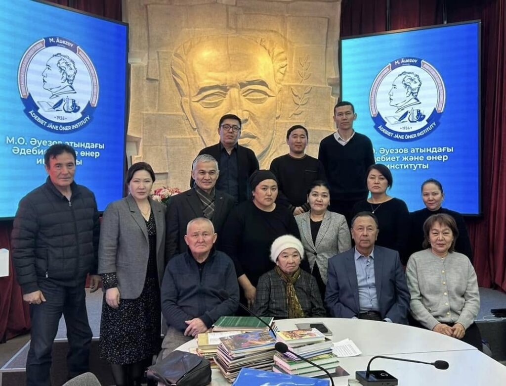 жәдігерлер